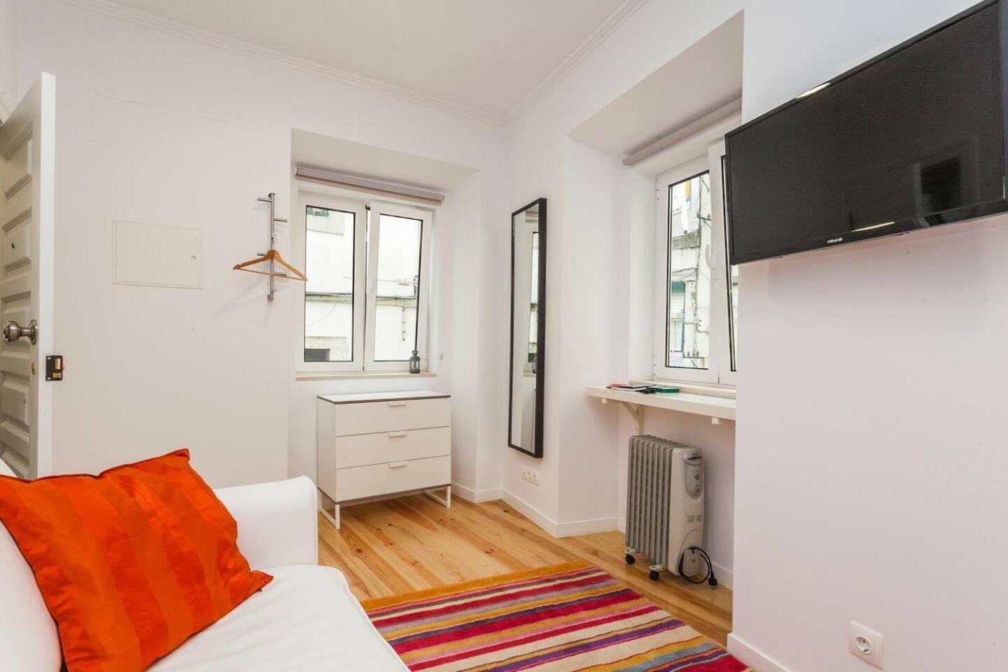 Whome Hidden Gem In Alfama Perfect To Explore Lisbon Exterior photo